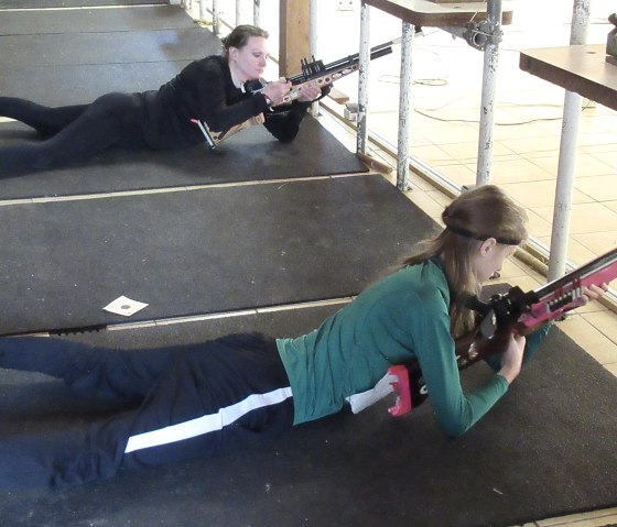 Liegendschießen_Sommerbiathlon Adenau, © BSC Adenau e.V. Liegendschießen_Sommerbiathlon Adenau, © BSC Adenau e.V.