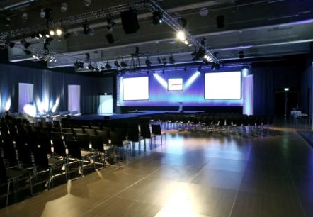 Business-Events an der legendärsten Rennstrecke der Welt Eventlocations am Nürburgring Erobern Sie mit Ihrem Team die Pole-Position!, © Nürburgring/Presse Business-Events an der legendärsten Rennstrecke der Welt Eventlocations am Nürburgring Erobern Sie mit Ihrem Team die Pole-Position!, © Nürburgring/Presse