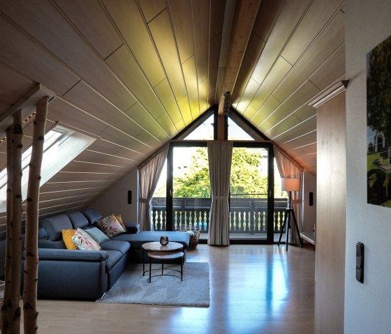 Ansicht Ferienwohnung Eifelnest Wershofen, © Schmidt FeWo Eifelnest Wershofen Ansicht Ferienwohnung Eifelnest Wershofen, © Schmidt FeWo Eifelnest Wershofen