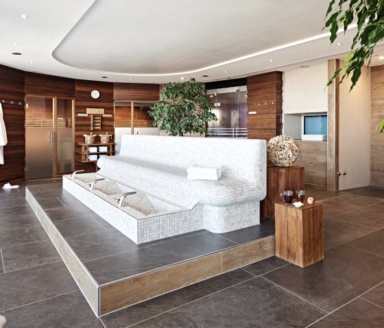 Wellness Fußbad, © Nürburgring Holding GmbH Wellness Fußbad, © Nürburgring Holding GmbH