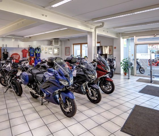 K1024_Innen_Eingangsbereich, © Zweirad-Schmitz K1024_Innen_Eingangsbereich, © Zweirad-Schmitz