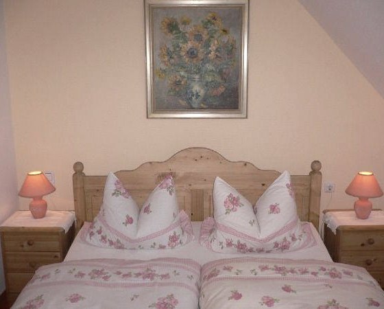 Zimmerbeispiel II, © HotelSchäfer Zimmerbeispiel II, © HotelSchäfer