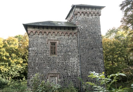 Turm Burg- und Schlossruine Arenberg, © TI Hocheifel-Nürburgring, Dominik Ketz Turm Burg- und Schlossruine Arenberg, © TI Hocheifel-Nürburgring, Dominik Ketz