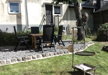 Sitzecke mit Grill, © R.Heintges Sitzecke mit Grill, © R.Heintges