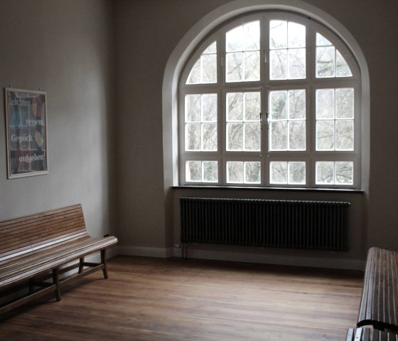 Wartehalle, © Andreas Kurth Wartehalle, © Andreas Kurth