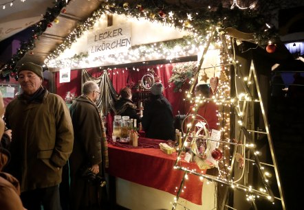 Weihnachtsbude, © Egon Honerbach Weihnachtsbude, © Egon Honerbach
