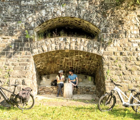 Pause im Boxenstop bei Müsch, © Eifel Tourismus GmbH, D. Ketz Pause im Boxenstop bei Müsch, © Eifel Tourismus GmbH, D. Ketz