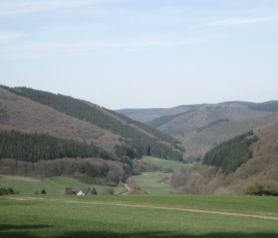 Aussicht ins romantische Kesselinger Tal, © A. Bell Aussicht ins romantische Kesselinger Tal, © A. Bell