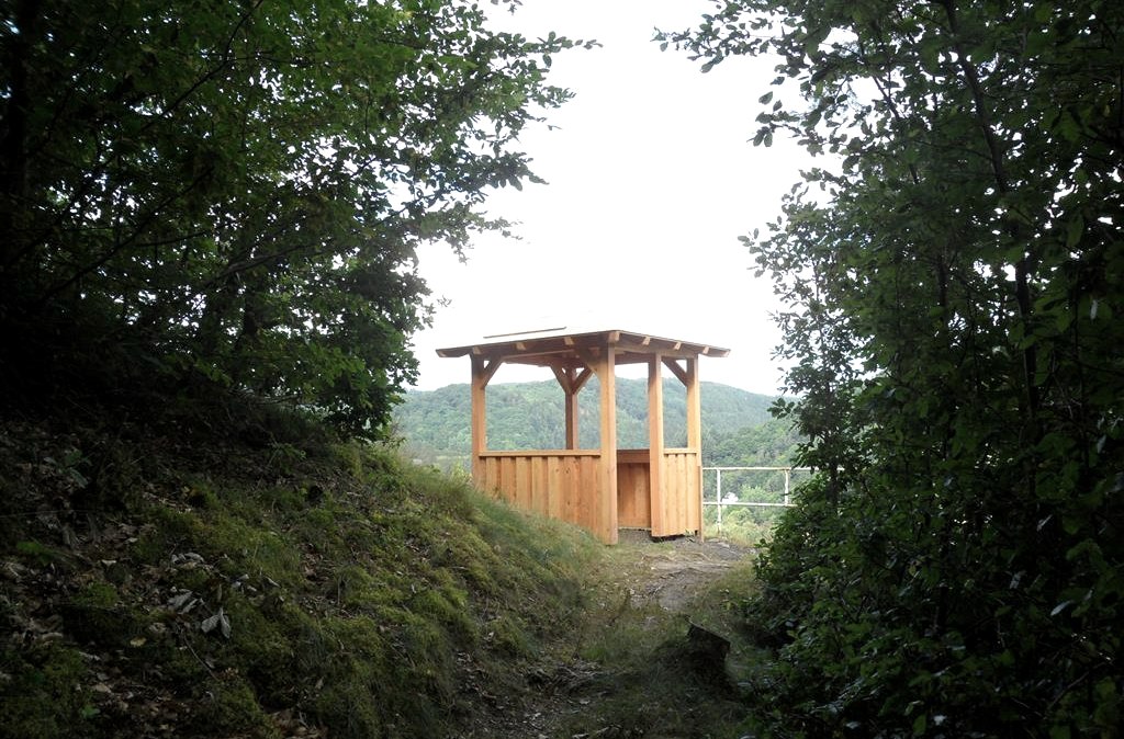 Aussichtstürmchen Nr. 1, © Tourist-Information Hocheifel-Nürburgring, GerdSpitzlay@WanderfreundeSchuld_e.V. Aussichtstürmchen Nr. 1, © Tourist-Information Hocheifel-Nürburgring, GerdSpitzlay@WanderfreundeSchuld_e.V.