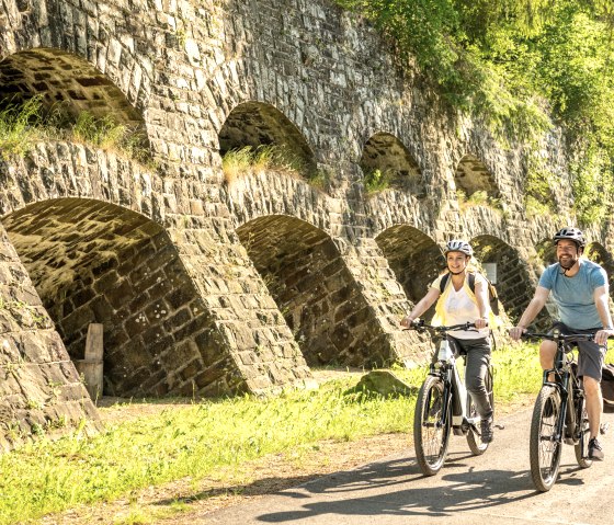 Ahr-Radweg, Boxenstopp bei Müsch, © Eifel Tourismus GmbH, Dominik Ketz Ahr-Radweg, Boxenstopp bei Müsch, © Eifel Tourismus GmbH, Dominik Ketz