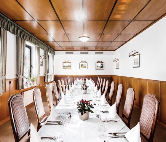 Gasthaus-Tafel-1 Gasthaus-Tafel-1