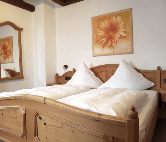 Doppelzimmer Standardzimmer, © Hotel Hüllen Doppelzimmer Standardzimmer, © Hotel Hüllen