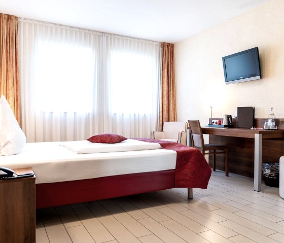 1-EZ-Schreibtisch 1-EZ-Schreibtisch