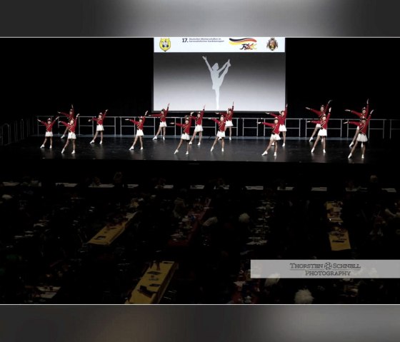 Formation, © ThorstenSchnellPhotography©TSC Gold Aachen 2007 e.V.