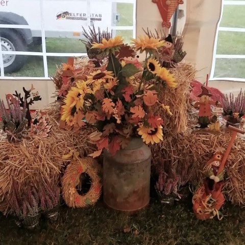 Herbstzauber im Festzelt, © DannySchmitz