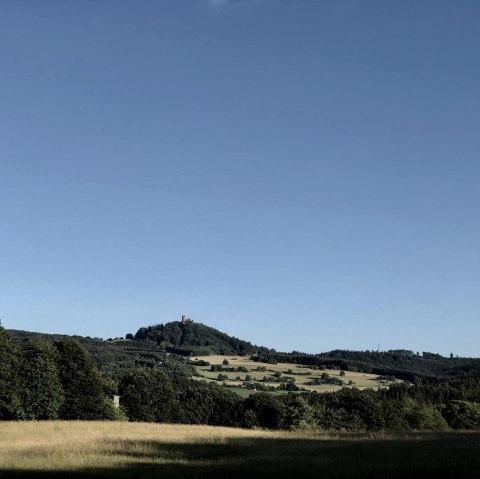 Blick Burgruine Nürburg, © TI Hocheifel Nürburgring©S.Schulte