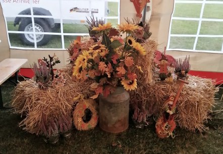 Herbstzauber im Festzelt, © DannySchmitz