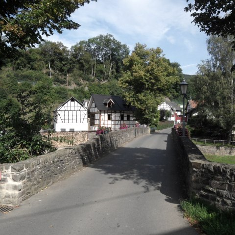 ahrbruecke_schuld, &copy; Gerd Spitzlay