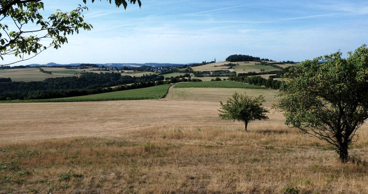 Fernsicht von der Hürstnück, © TI-Hocheifel-Nuerburgring, Peter Koch