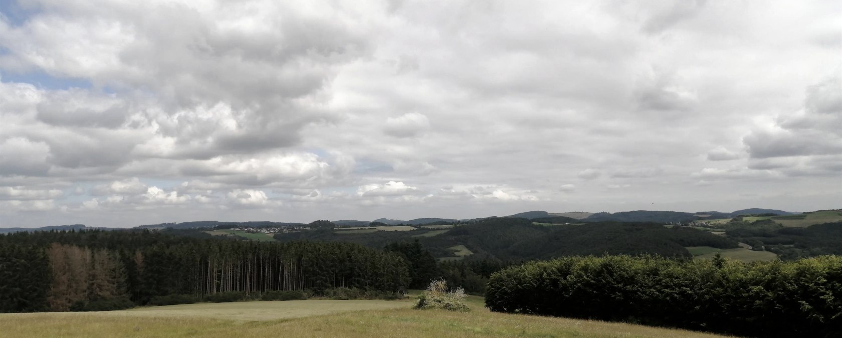Fernsicht Winnerather Höhe1, © Tourist-Information Hocheifel-Nürburgring, DannySchmitz