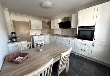 Küche mit Essbereich, © Setzlach