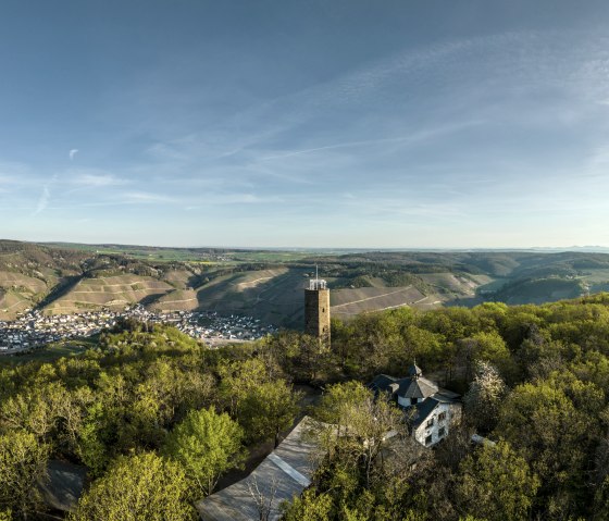 Krausberg Dernau in spring, © Ahrtaltourismus, Dominik Ketz