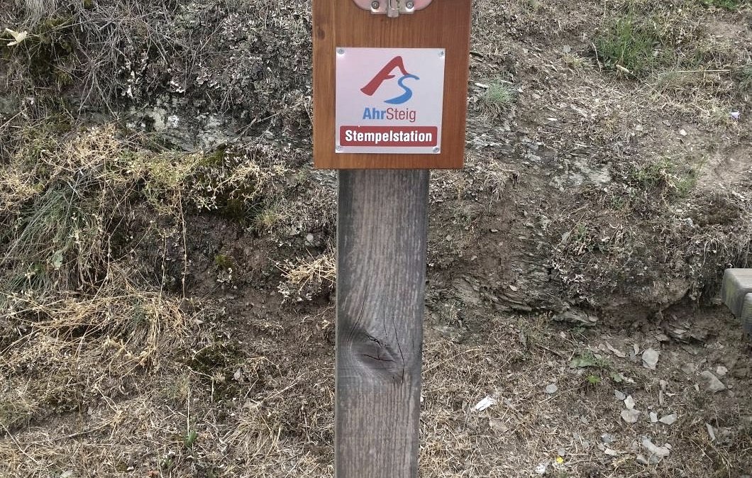 StempelstationAhrSteig_Etappe3+4_Sierscheid_1.jpg, © DanielaSchmitz,TI Hocheifel-Nürburgring