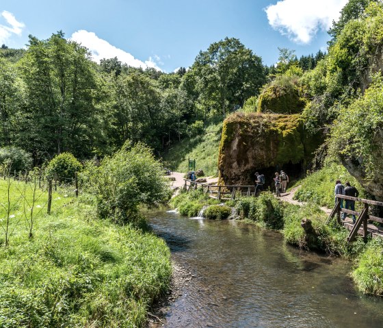 Wasserfall Dreim&uuml;hlen bei Nohn, &copy; Foto Achim Meurer, https://achimmeurer.com