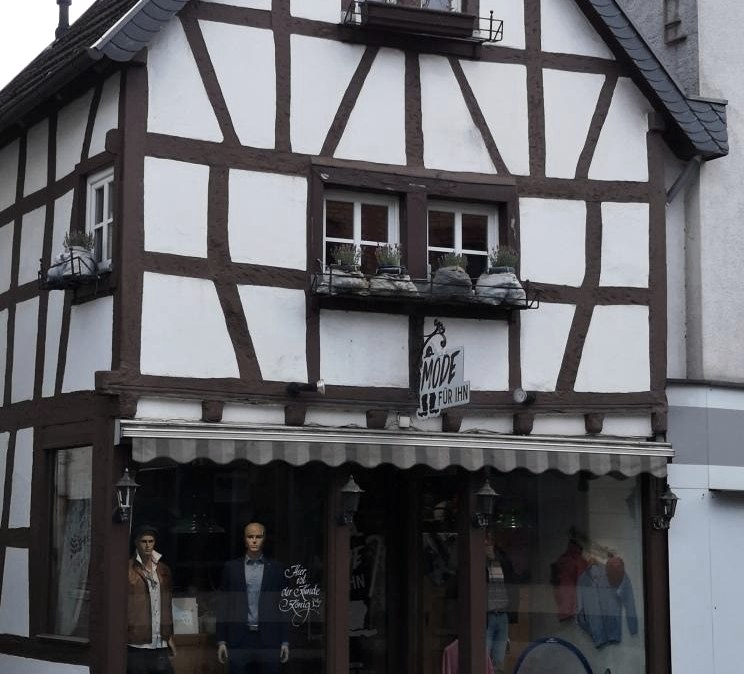Mode für Ihn in Adenau, © MODE FÜR IHN,W.Scheuren