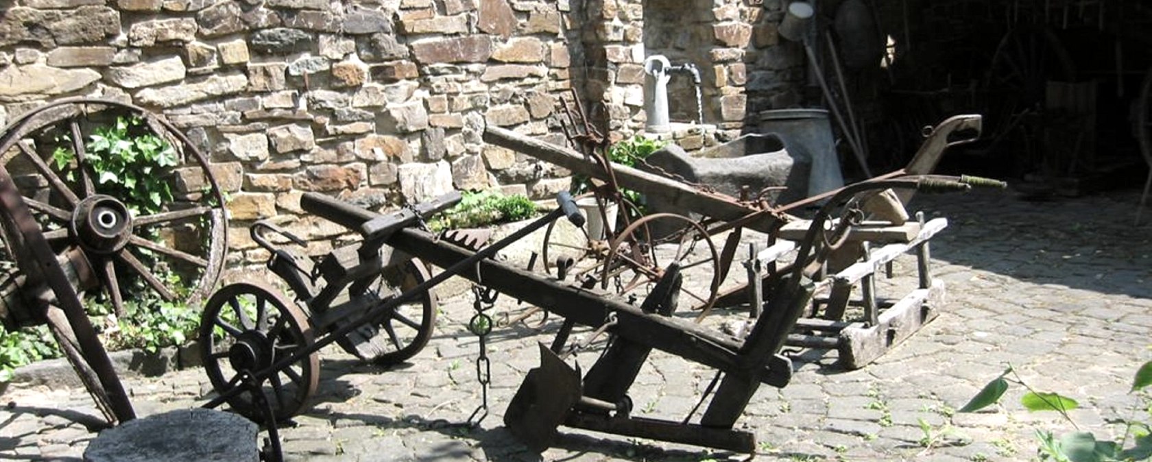 Im Hof, &copy; Bauernhausmuseum