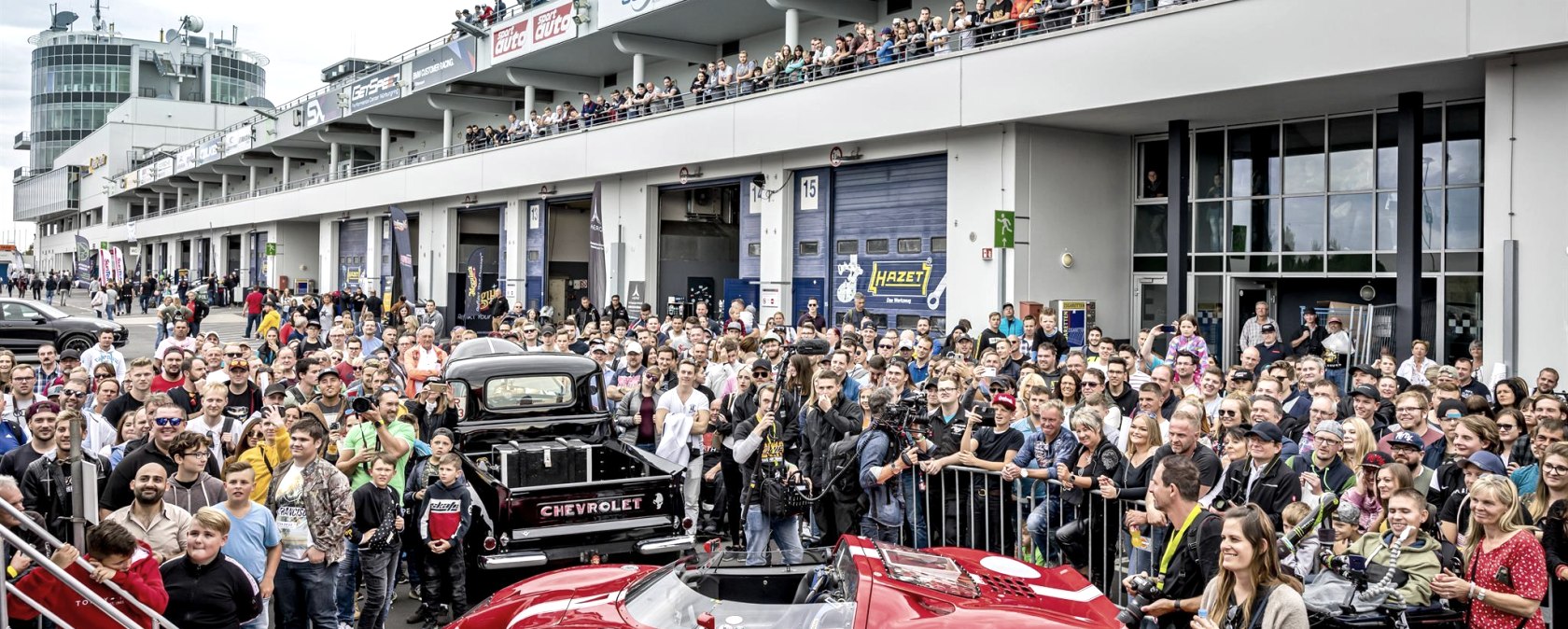 Fahrerlager, &copy; Image Entertainment Drivestyle Events