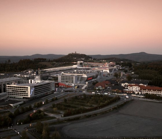 N&uuml;rburgring Abend, &copy; N&uuml;rburg Holding GmbH