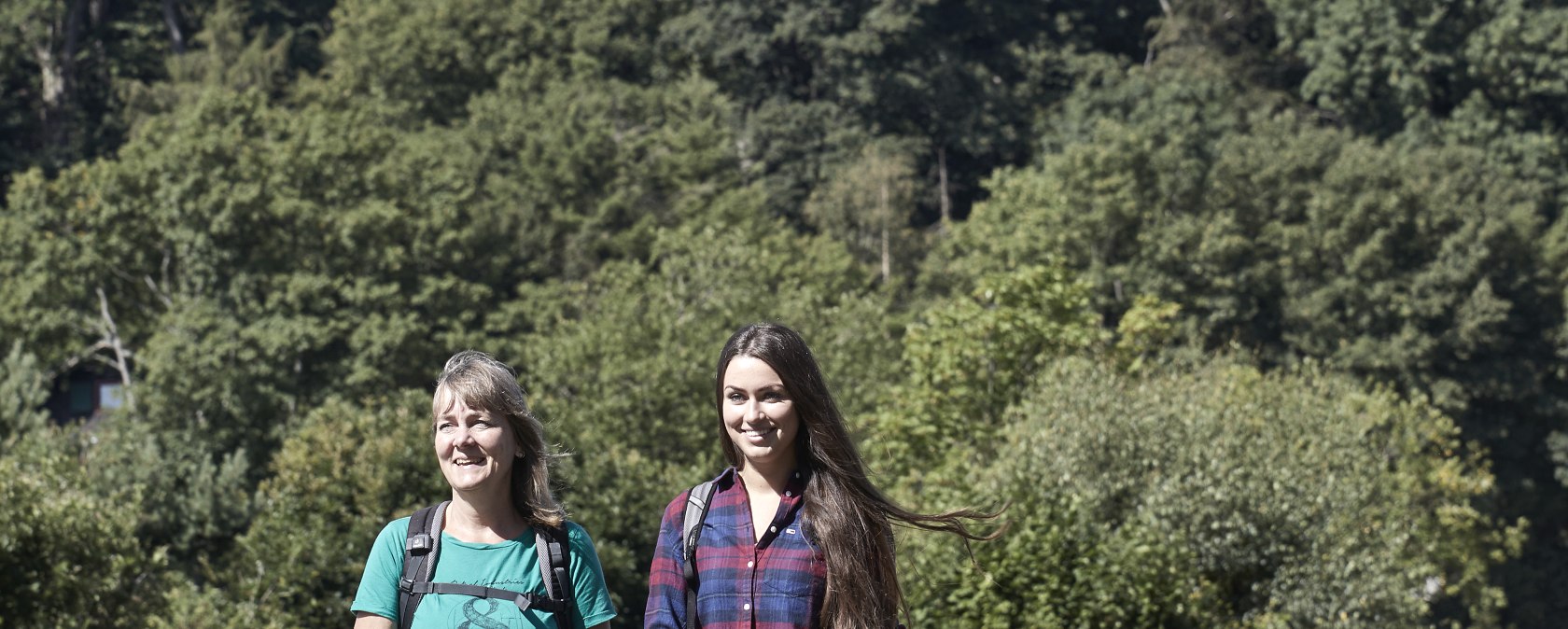 Hiking at the Nürburg, © Tourist-Information Hocheifel-Nürburgring,Jonathan_Andrews
