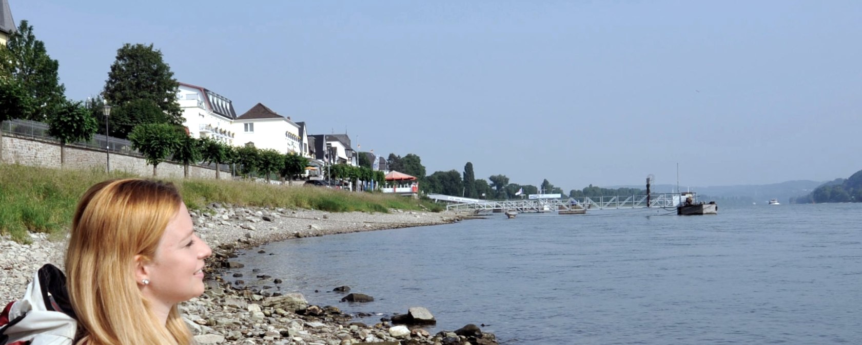 relax-on-the-rhine-shore, &copy; Sarah Radermacher,Eifel Tourismus GmbH