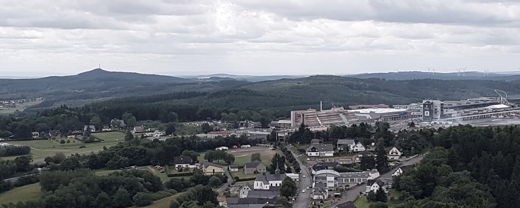 Blick von der Nürburg, © TI Hocheifel-Nürburgring, Daniela Scheffold