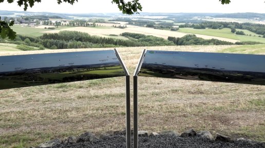 Panoramatafeln Aussichtspunkt H&ouml;mmerich, &copy; Tourist-Information Hocheifel-N&uuml;rburgring
