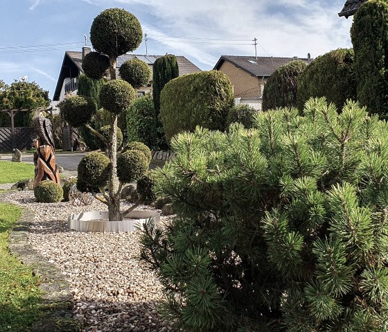 Ansicht Zufahrt u. Parkplatz FeWo Eifelnest, &copy; FeWo Eifelnest Wershofen
