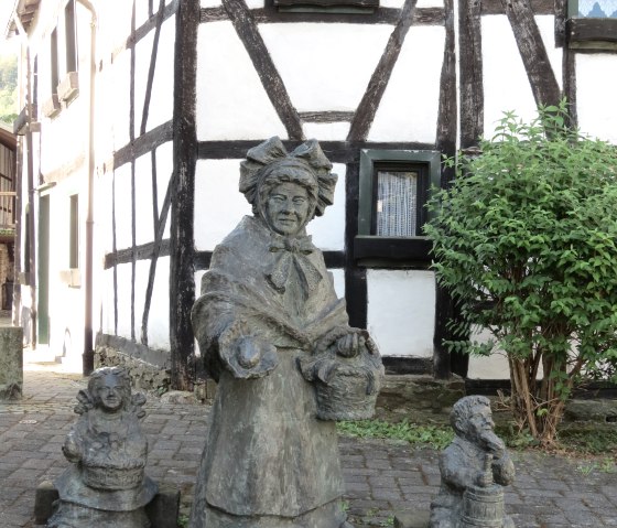 Butter Market Woman_Adenau, &copy; TI Hocheifel-N&uuml;rburgring