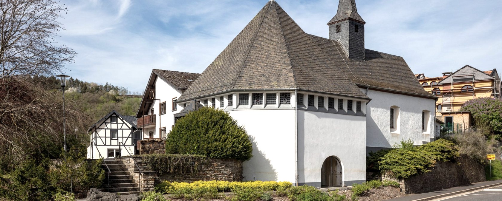 Kath. Kirche St. Katharina_Muesch, © VGV Adenau, W.Klein