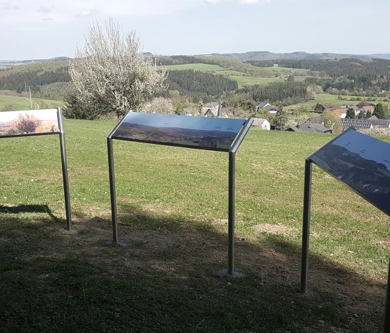 Panoramatafeln Kottenborn, &copy; Tourist-Information Hocheifel-N&uuml;rburgring