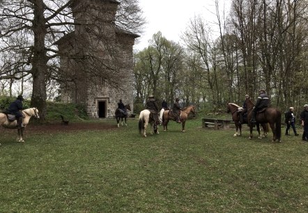 Reitergruppe, © Förderverein Burgruine Arenberg e. V.
