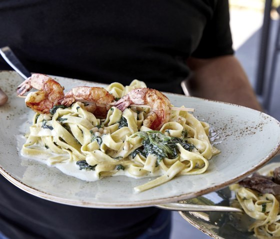 Restaurant zur N&uuml;rburg, &copy; TI Hocheifel-N&uuml;rburgring,Jonathan Andrews