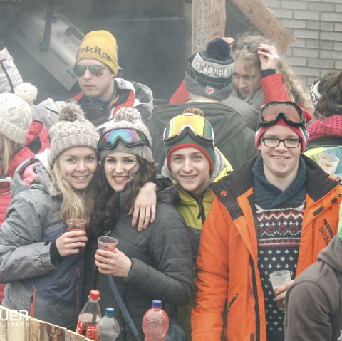 Stimmung beim Karnevalszug, &copy; SVENBAUERPhotography