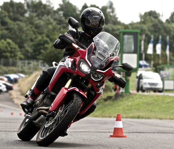 Motorrad, &copy; auto motor und sport Fahrsicherheitszentrum am N&uuml;rburgring